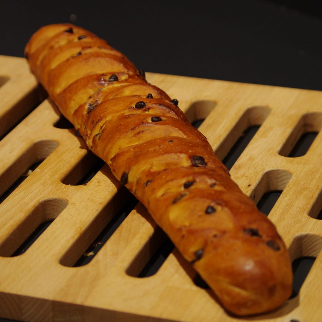 Baguette viennoise aux pépites de chocolat Baguette viennoise aux pépites de chocolat