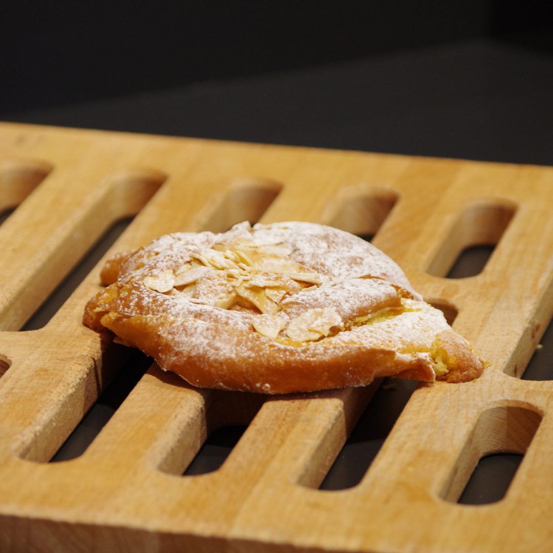 Croissant aux amandes Croissant aux amandes