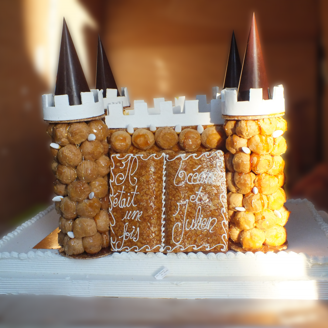 Pièce montée château 120 choux