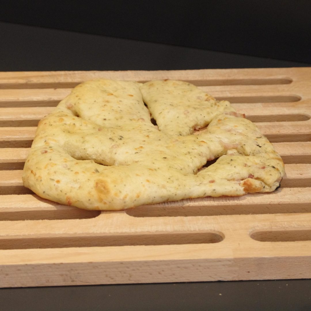 Focaccia lardons